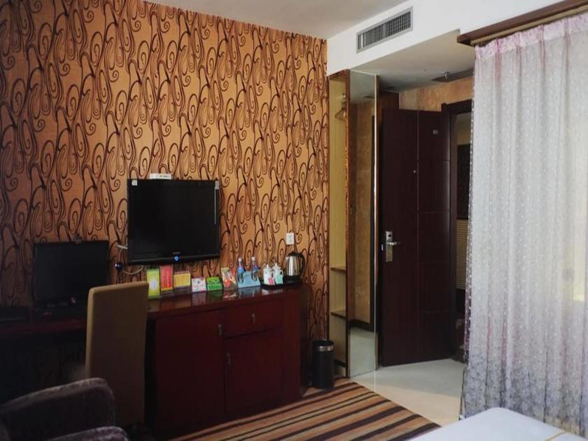Yiwu Chuzhou Business Hotel Exterior foto