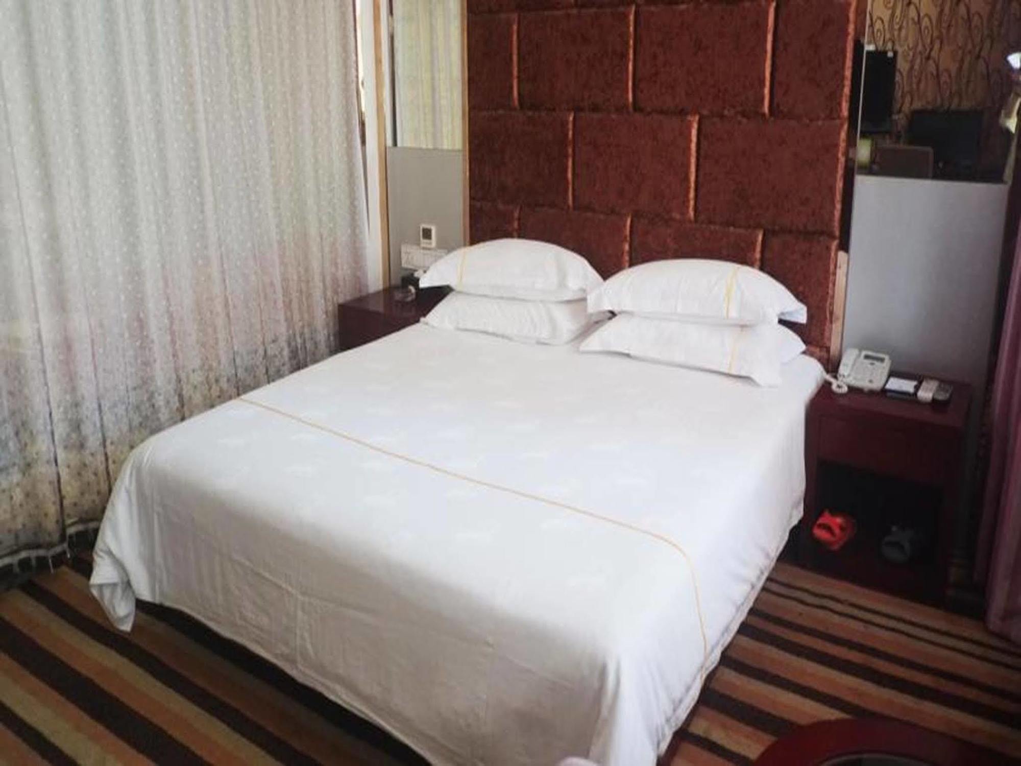 Yiwu Chuzhou Business Hotel Exterior foto